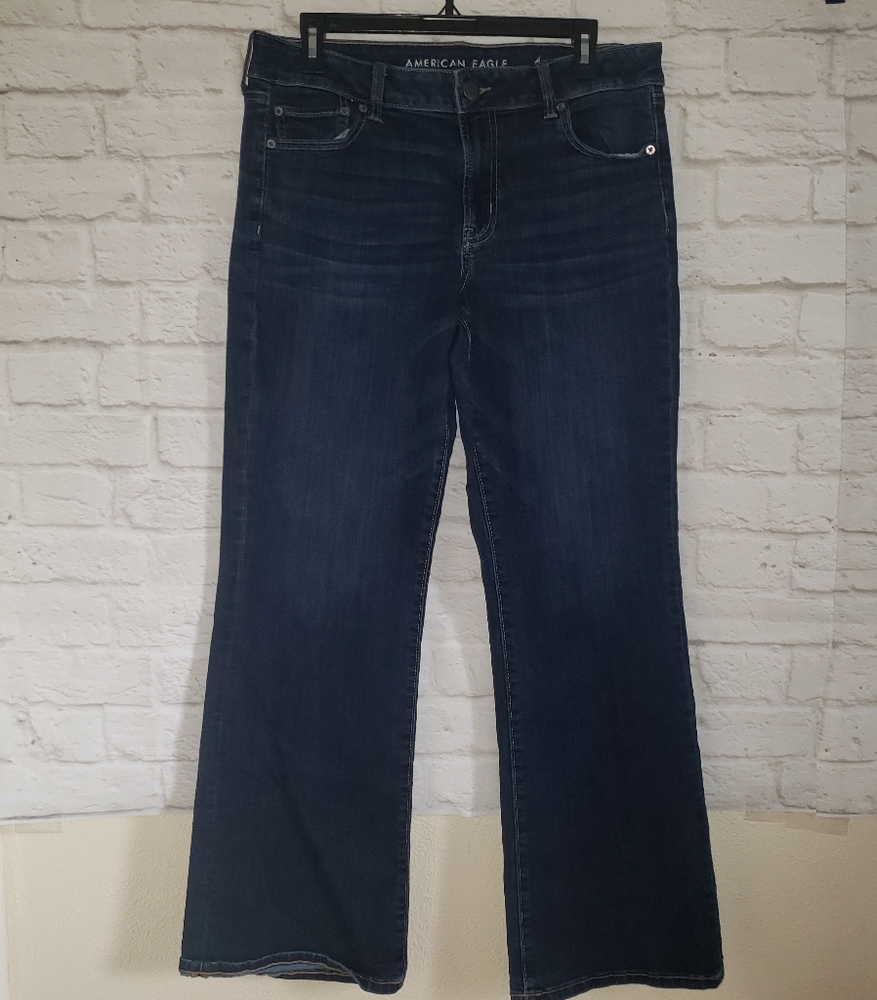 American Eagle J Super Stretch Favorite Boyfriend